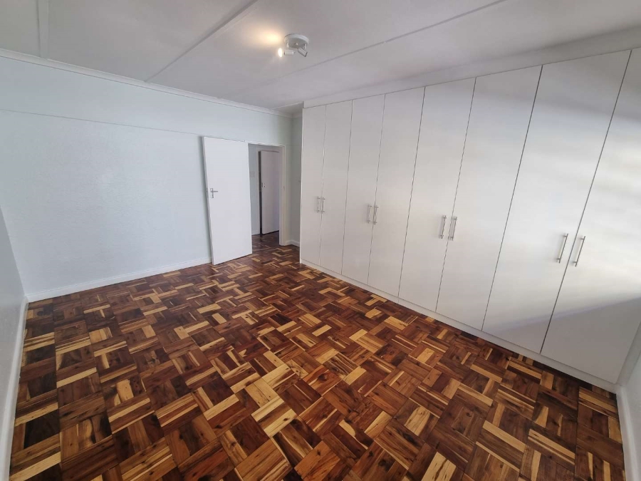 To Let 2 Bedroom Property for Rent in Diep River Western Cape